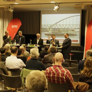 Hafenstadt Düsseldorf - Engagierte Experten auf dem Podium